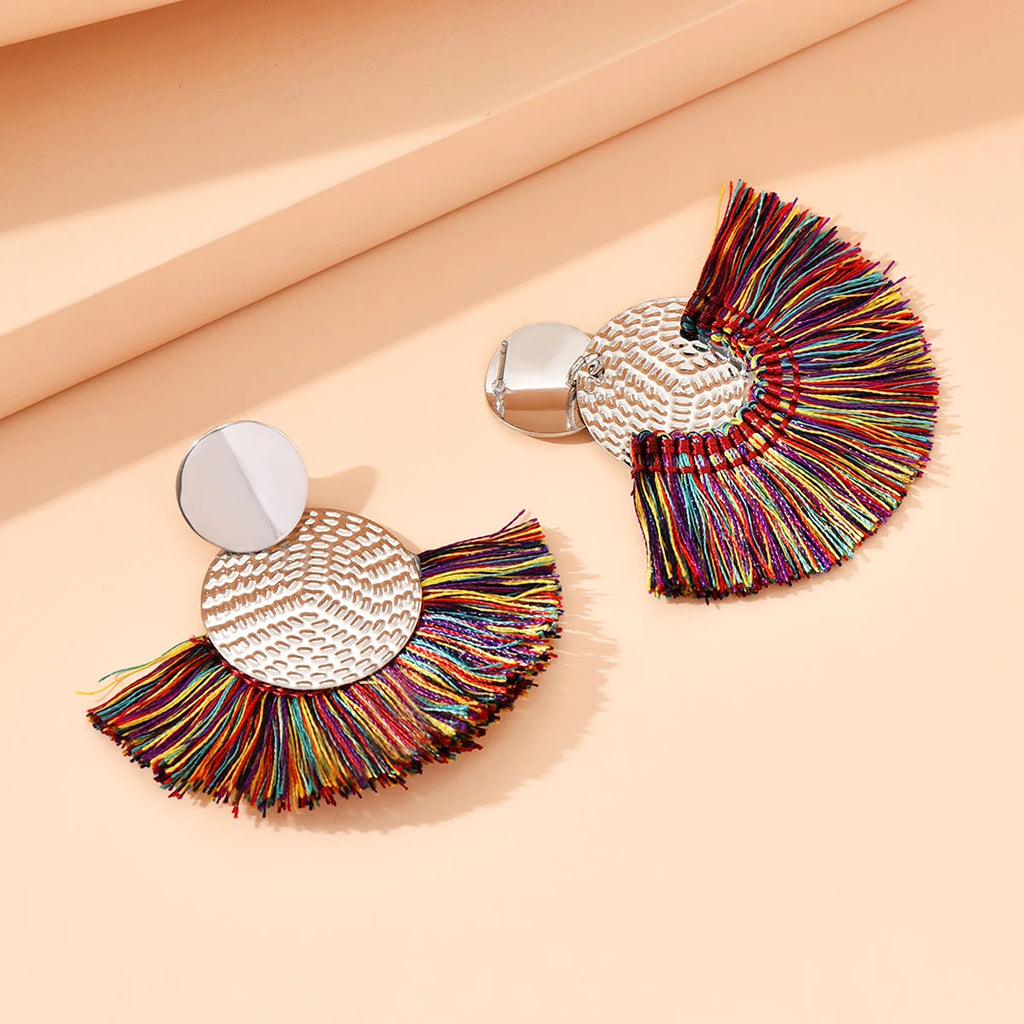 Mode bohème grand gland balancent blanc frange femme boucles d'oreilles boucles d'oreilles pour les femmes déclaration bijoux de mariage L’AURA