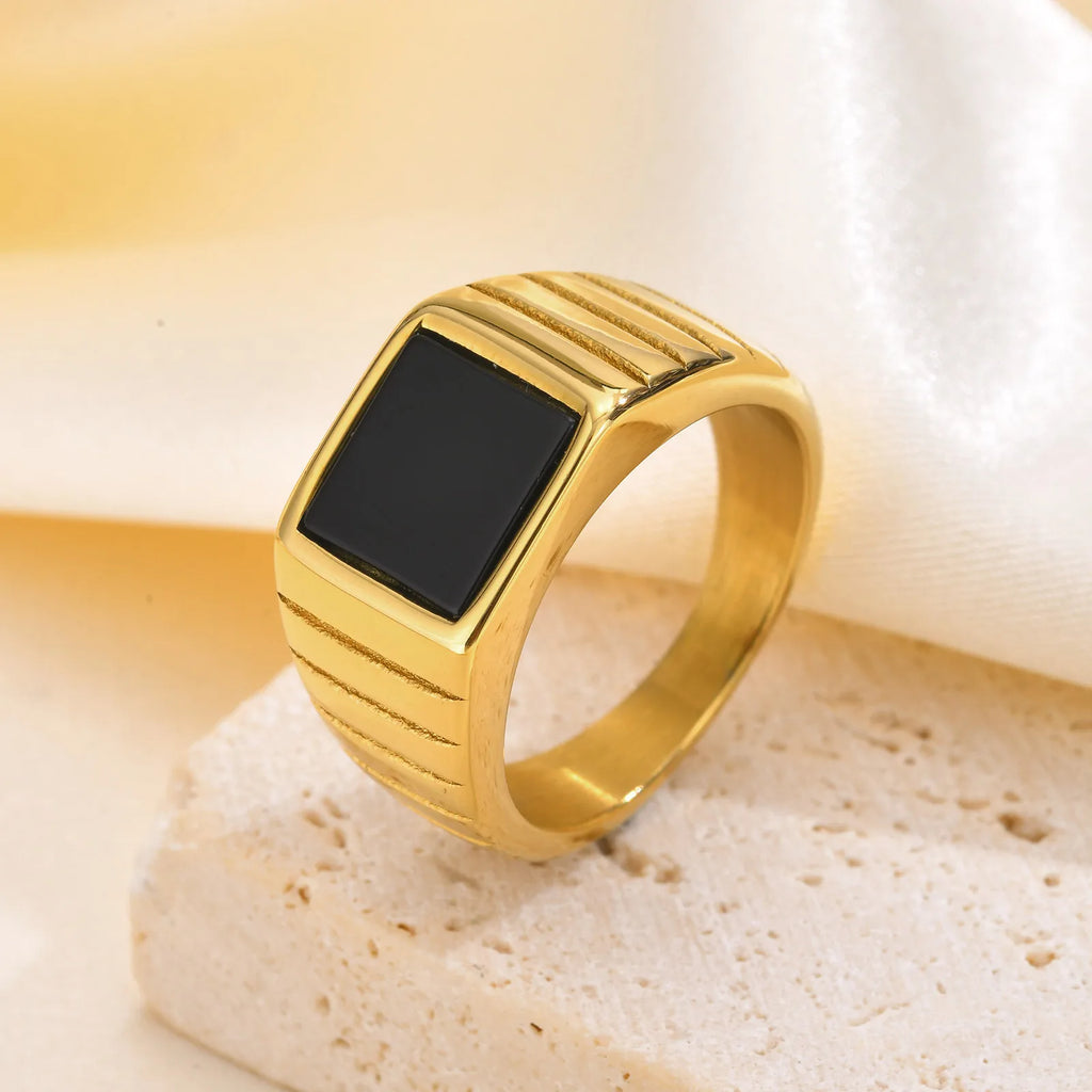 Oral alière en pierre noire rétro pour femme, bague de déclaration en acier inoxydable, document en or à la mode, cadeau de bijoux carré poli