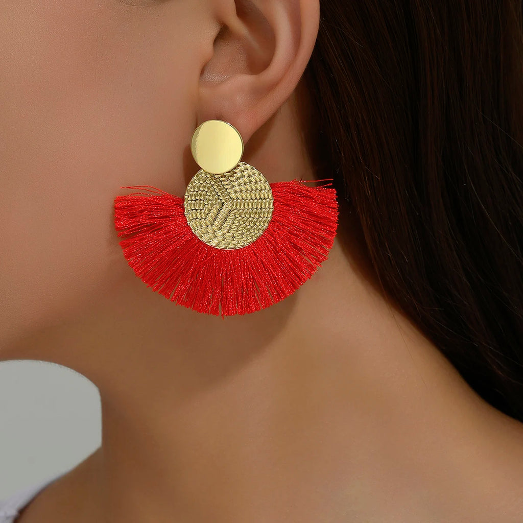 Mode bohème grand gland balancent blanc frange femme boucles d'oreilles boucles d'oreilles pour les femmes déclaration bijoux de mariage L’AURA