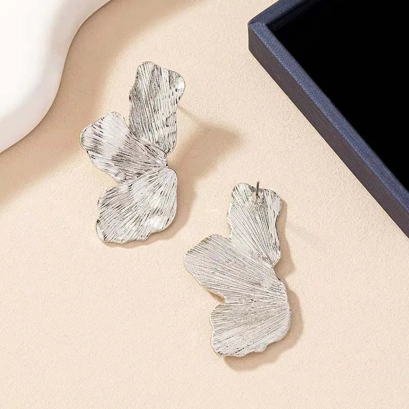 Boucles Pétale Texturé Doré L’AURA