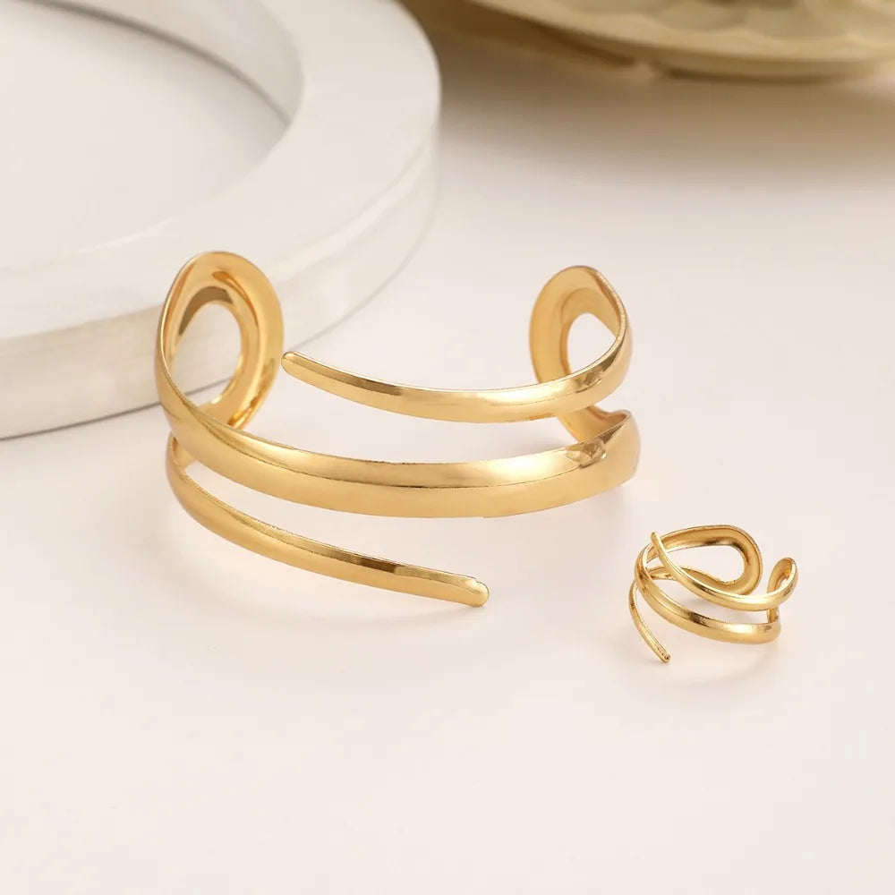 Ensemble de bijoux pour femmes, Bracelet épais européen et américain, couleur or, ligne géométrique, ensemble combiné de bagues, cadeau L’AURA