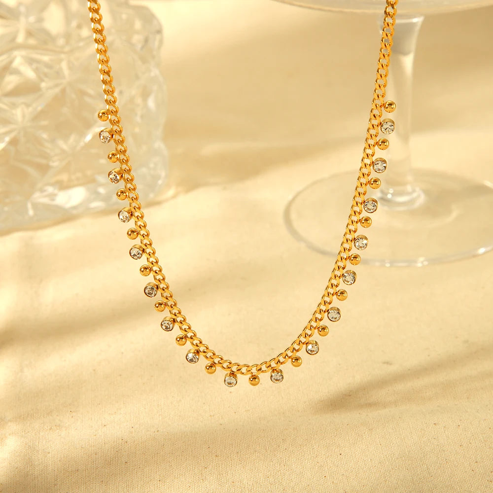 Collier élégant en acier inoxydable plaqué or 18 carats pour femmes, perles en pierre de verre, glands, étanche, réglable, cadeau L’AURA