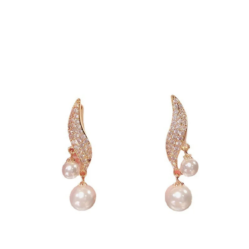 Boucles d'oreilles classiques et élégantes pour femmes, Imitation Double perle, longues pampilles en cristal, goutte d'eau, bijoux cadeaux de mariage, nouvelle collection 2023 L’AURA