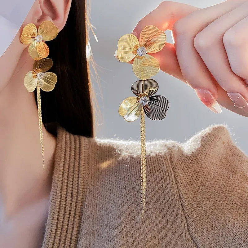 Boucles d'oreilles longues à pampilles en biscuits exagérées pour filles, boucles d'oreilles pendantes ChimFlower, personnalisées, bijoux de fête uniques L’AURA