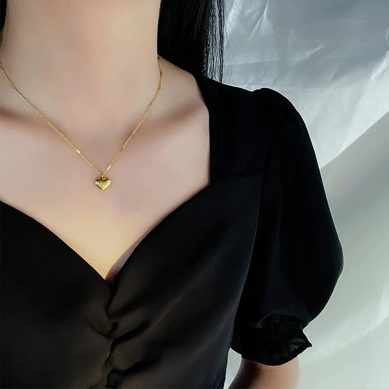 Collier d'amour en acier inoxydable pour femmes, Style d'été, chaîne de clavicule, couleur or 18 carats, bijoux à la mode, cadeau L’AURA
