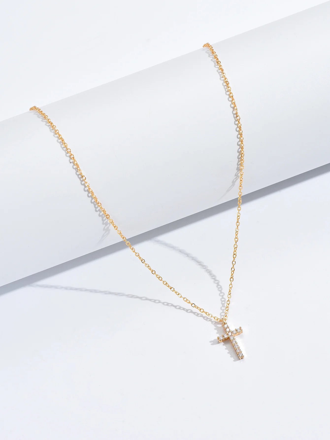 Collier Croix Zircon Chaîne Clavicule L’AURA