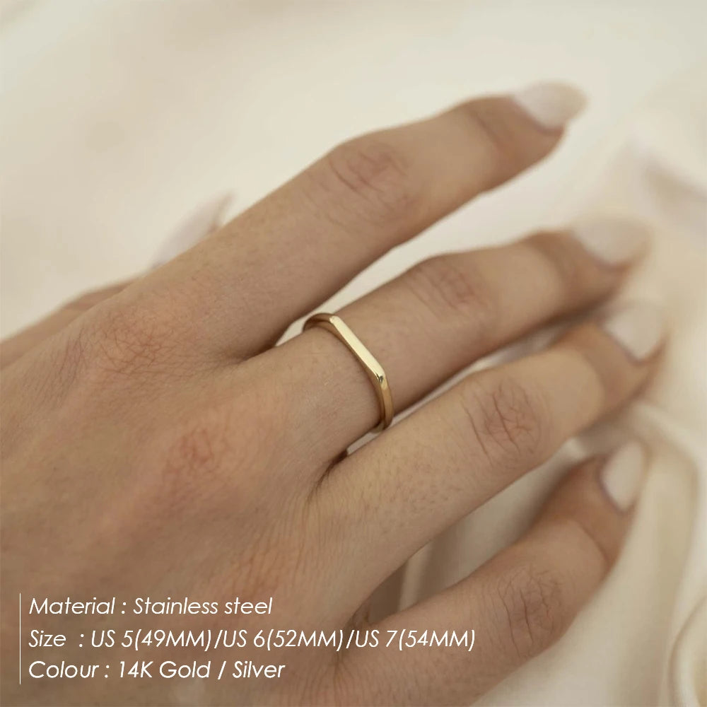 Bague signet carrée minimaliste en acier inoxydable eManco, fine et élégante, pour femme, bijoux fantaisie, cadeau.