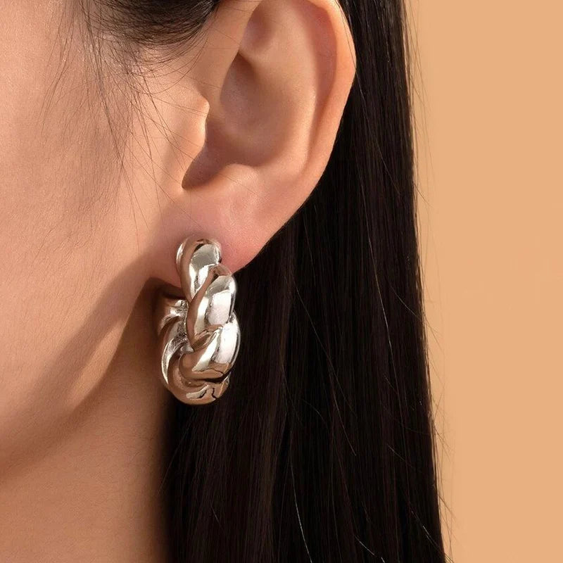 Boucles d'oreilles créoles en pierre de cristal couleur or, forme métallique torsadée, plaqué argent, nouvelle mode pour femmes, bijoux de fête, cadeau d'anniversaire L’AURA