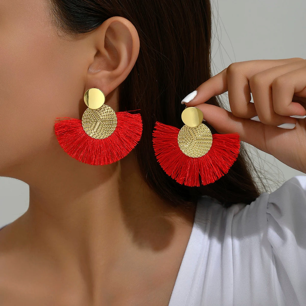 Mode bohème grand gland balancent blanc frange femme boucles d'oreilles boucles d'oreilles pour les femmes déclaration bijoux de mariage L’AURA
